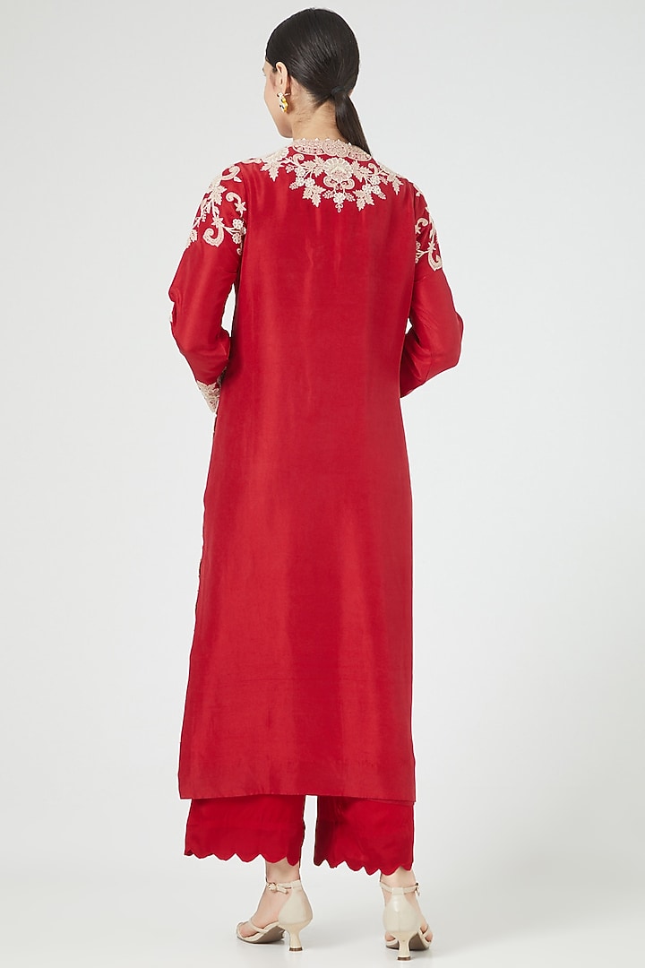 Red Embroidered Kurta Set by Minaxi Dadoo at Pernia's Pop Up Shop