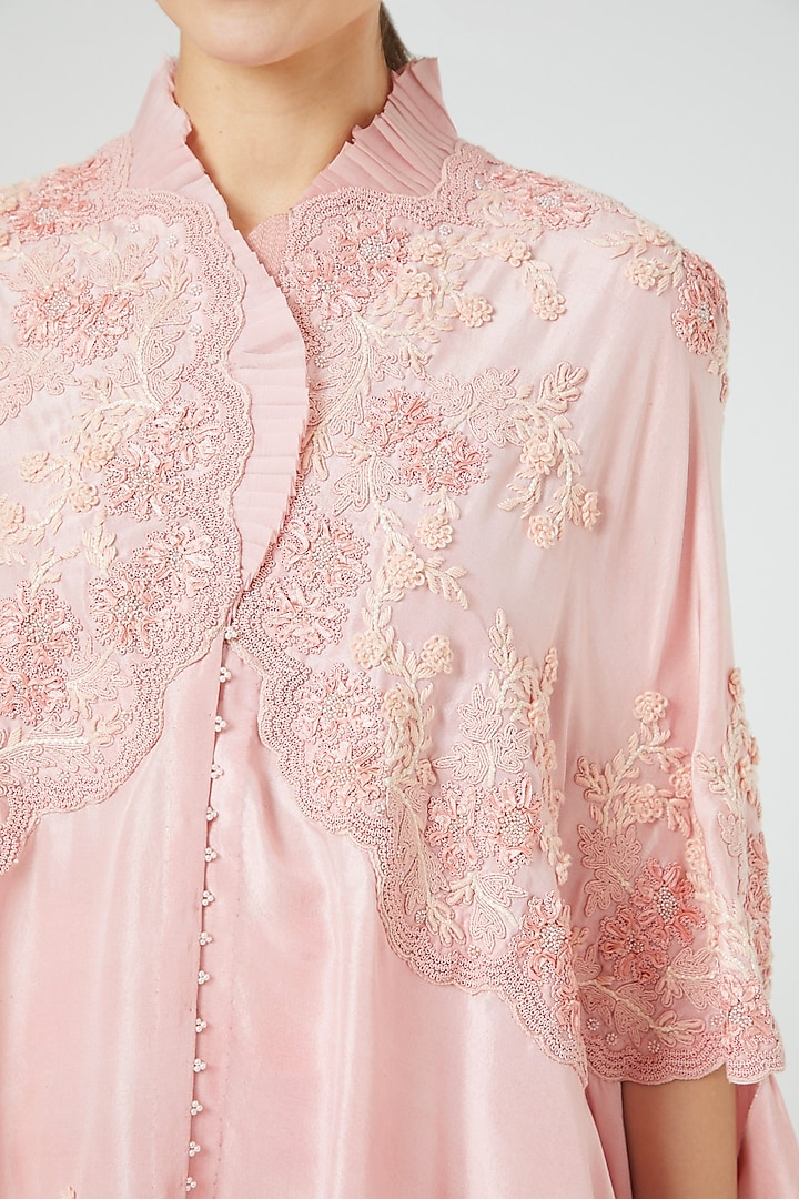 Light Pink Embroidered Cape Set by Minaxi Dadoo at Pernia's Pop Up Shop
