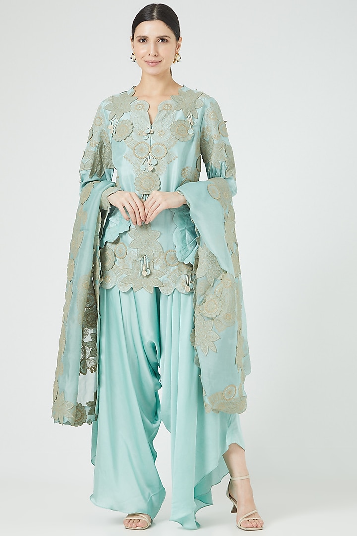 Light Blue Chanderi Embroidered Kurta Set by Minaxi Dadoo at Pernia's Pop Up Shop