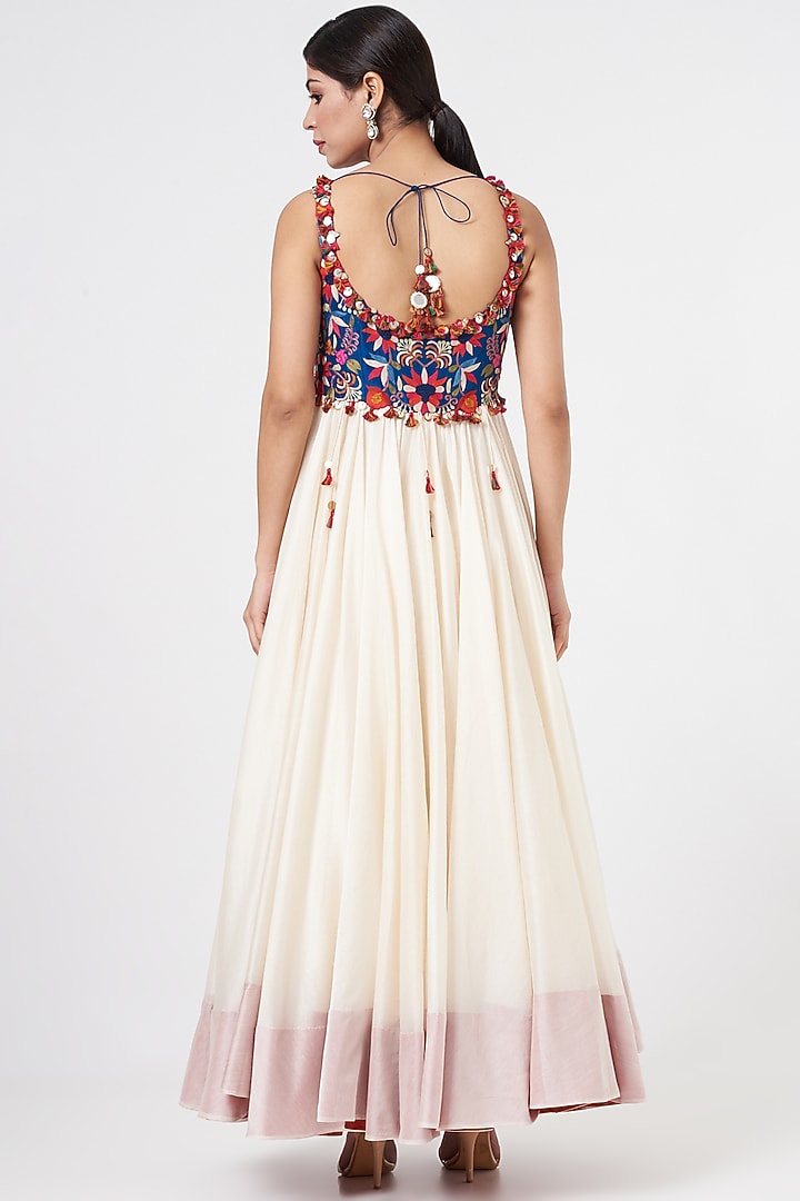 Ivory Organza Bridal Anarkali Set With Threadwork by Minaxi Dadoo at Pernia's Pop Up Shop