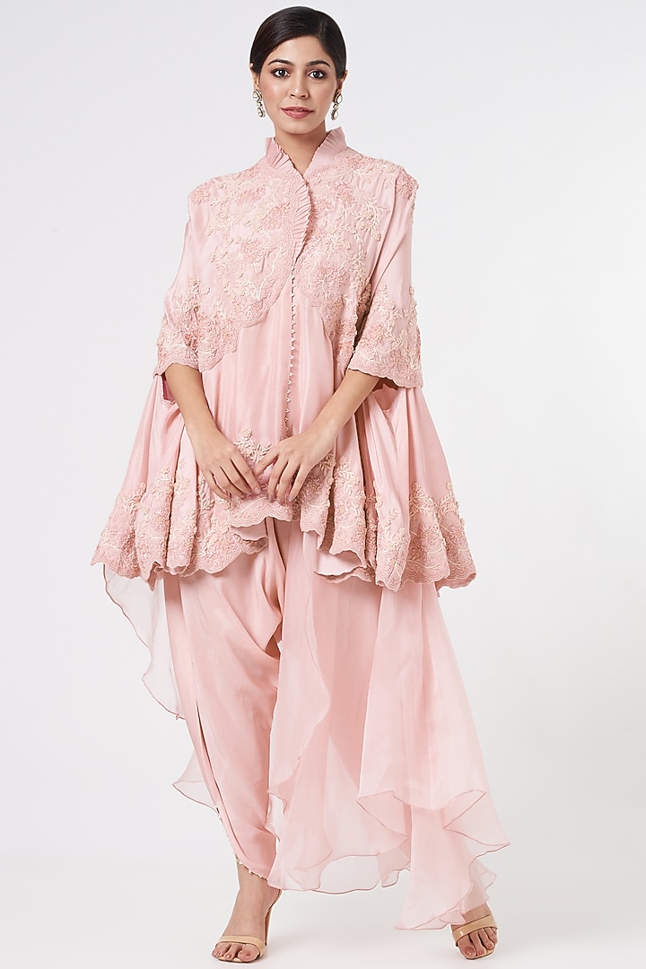 Pink Embroidered Cape Set by Minaxi Dadoo at Pernia's Pop Up Shop