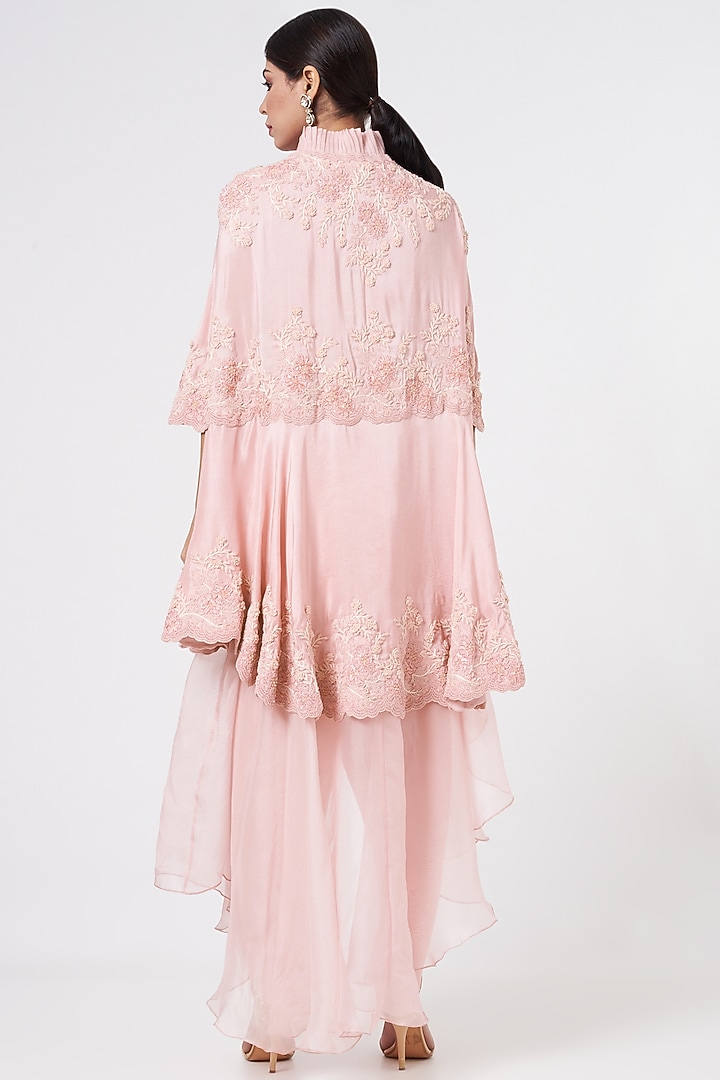 Pink Embroidered Cape Set by Minaxi Dadoo at Pernia's Pop Up Shop