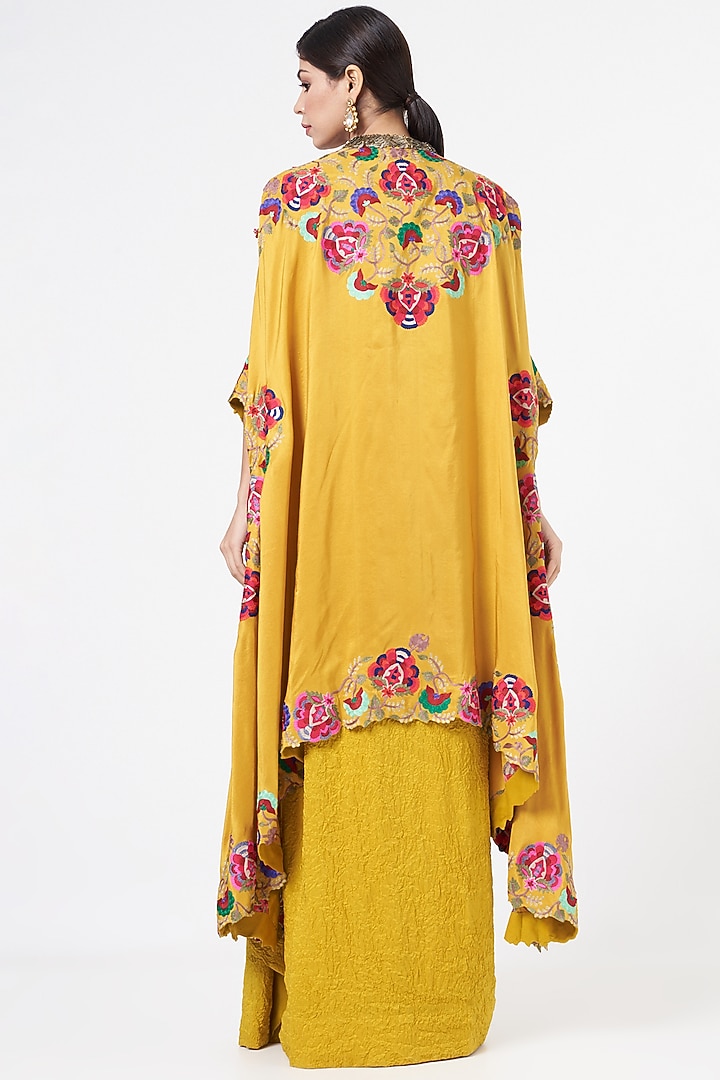 Yellow Dupion Silk Cape Set by Minaxi Dadoo at Pernia's Pop Up Shop