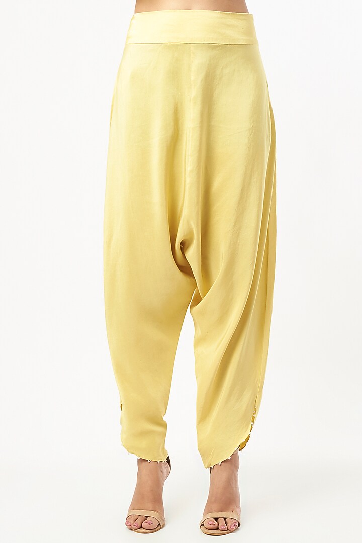 Yellow Dupion Embroidered Cape Set by Minaxi Dadoo at Pernia's Pop Up Shop