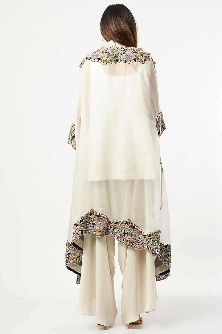 Ivory Embroidered Cape Set by Minaxi Dadoo at Pernia's Pop Up Shop