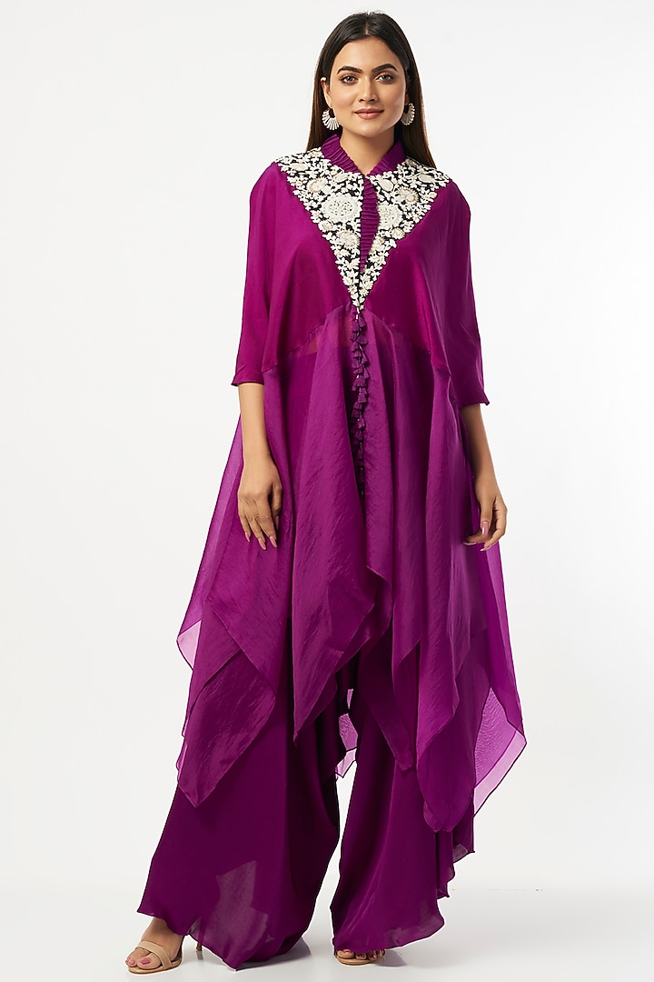 Purple Embroidered Cape Set by Minaxi Dadoo at Pernia's Pop Up Shop