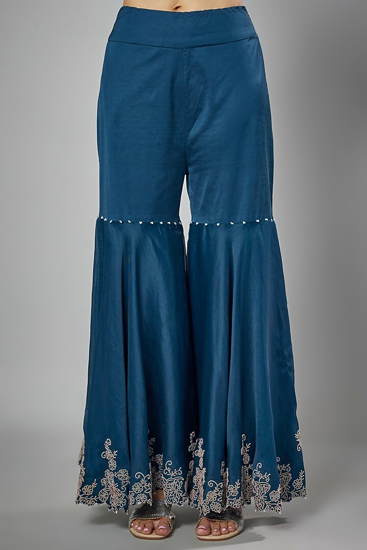 Peacock Blue Dupion Embroidered Cape Set by Minaxi Dadoo at Pernia's Pop Up Shop
