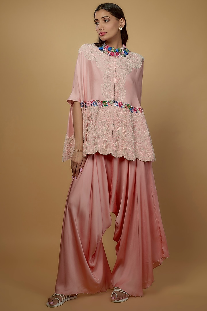 Pink Dupion Embroidered Cape Set by Minaxi Dadoo at Pernia's Pop Up Shop