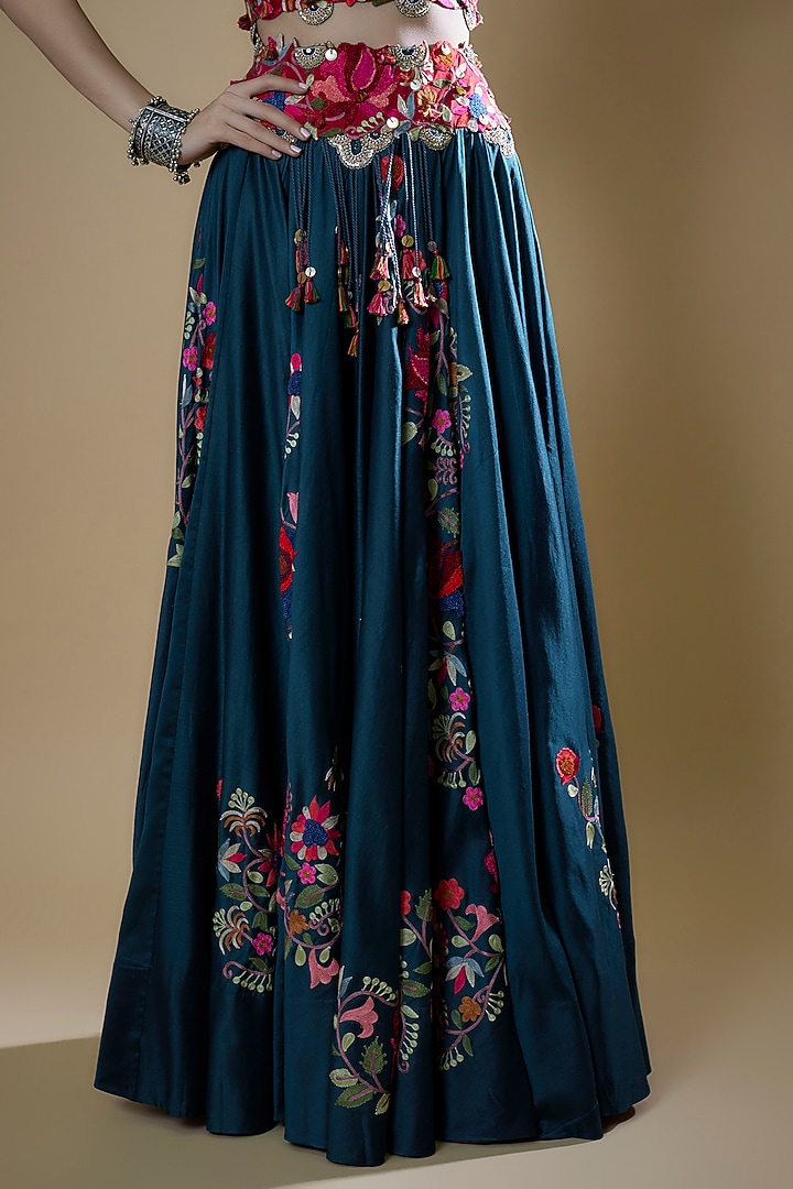 Blue Organza Embroidered Cape Set by Minaxi Dadoo at Pernia's Pop Up Shop