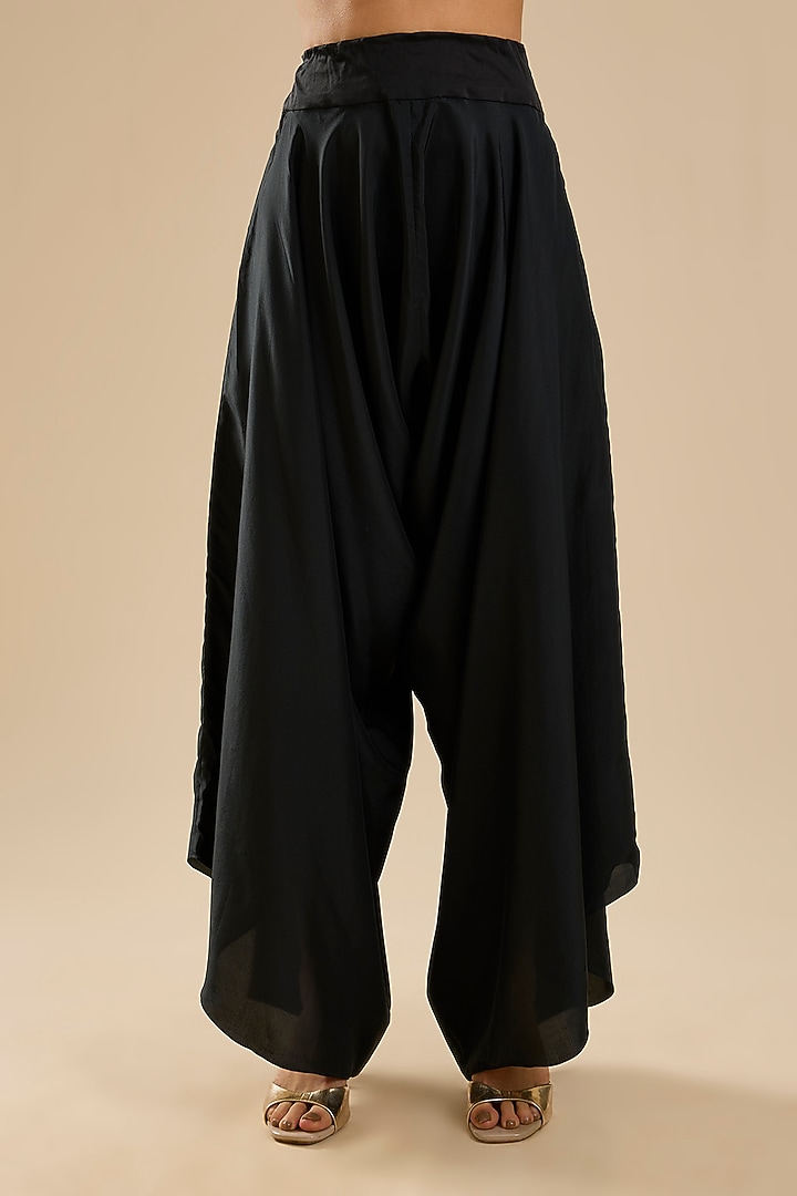 Black Satin Cape Set by Minaxi Dadoo at Pernia's Pop Up Shop