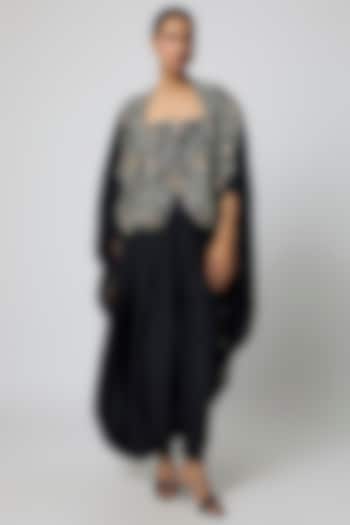 Black Silk Embroidered Cape Set by Minaxi Dadoo at Pernia's Pop Up Shop