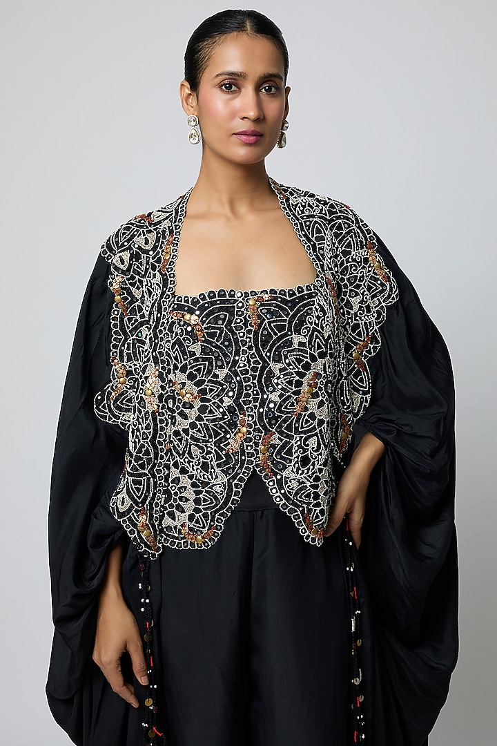 Black Silk Embroidered Cape Set by Minaxi Dadoo at Pernia's Pop Up Shop