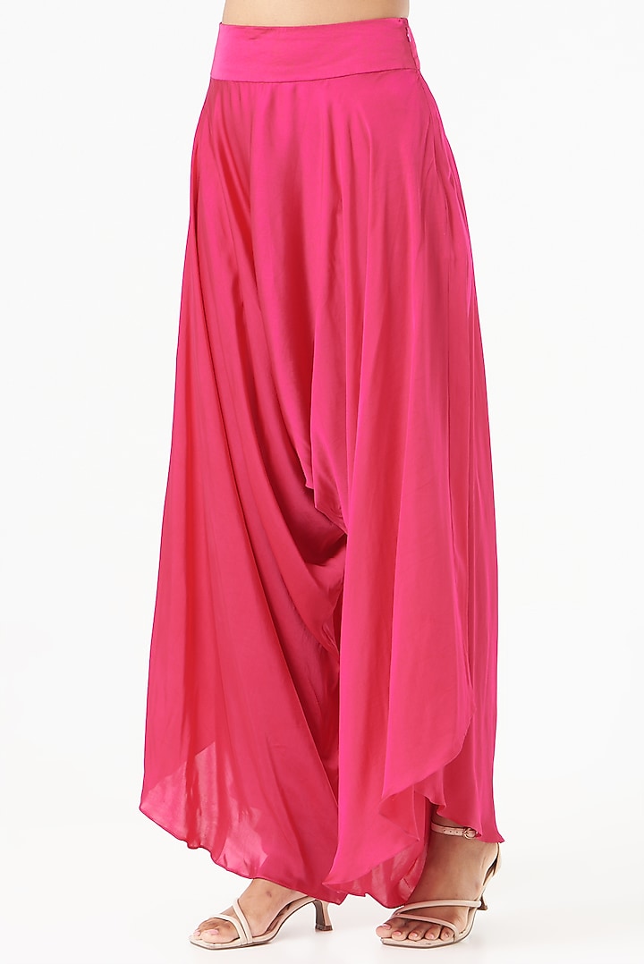 Rani Piink Dupion Cape Set by Minaxi Dadoo at Pernia's Pop Up Shop