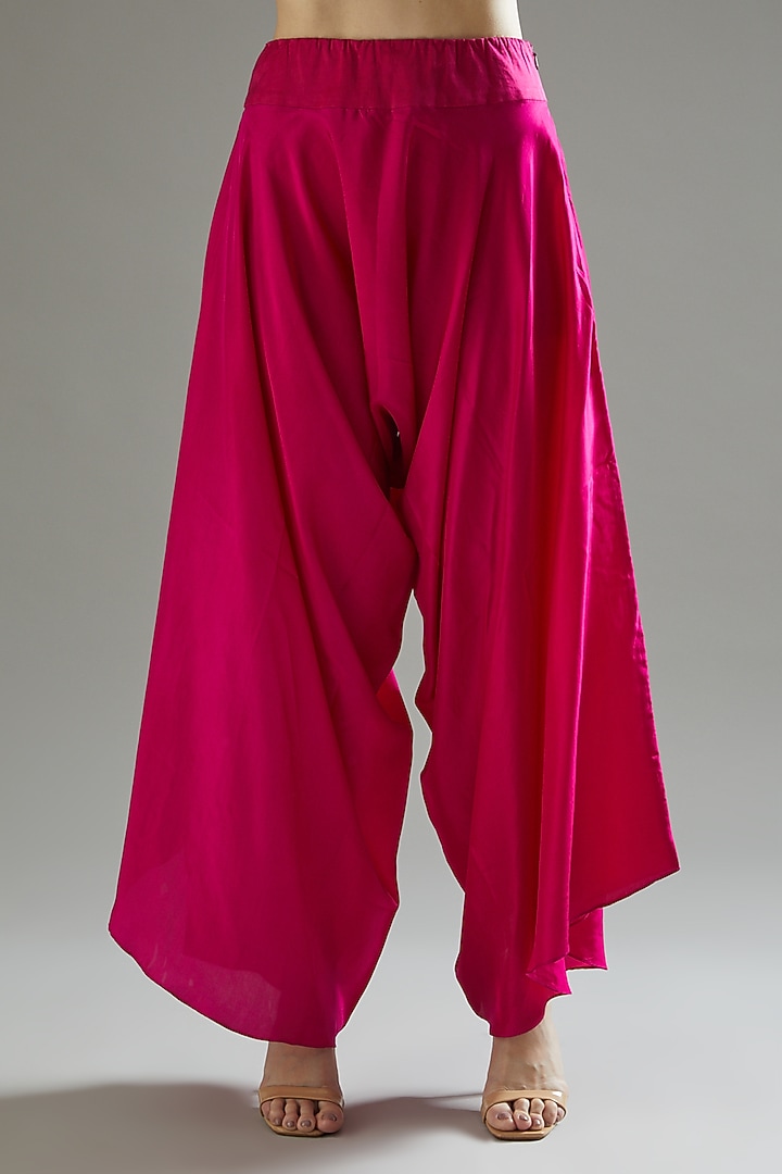 Rani Pink Dupion Cape Set by Minaxi Dadoo at Pernia's Pop Up Shop