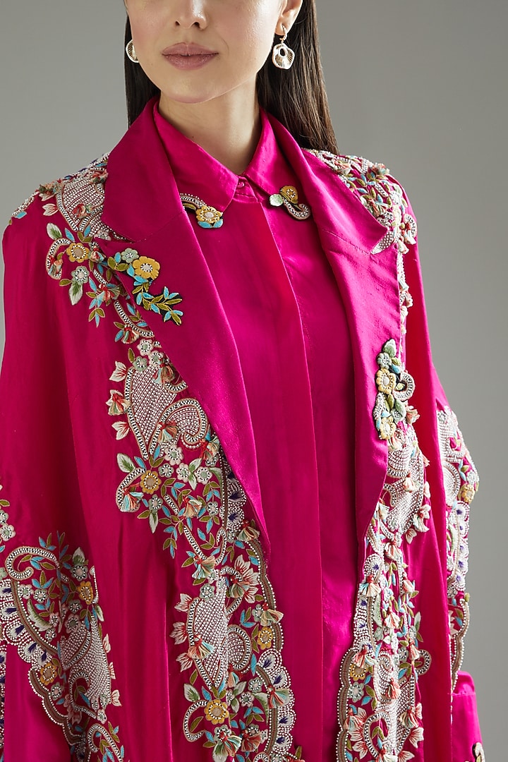 Rani Pink Dupion Cape Set by Minaxi Dadoo at Pernia's Pop Up Shop