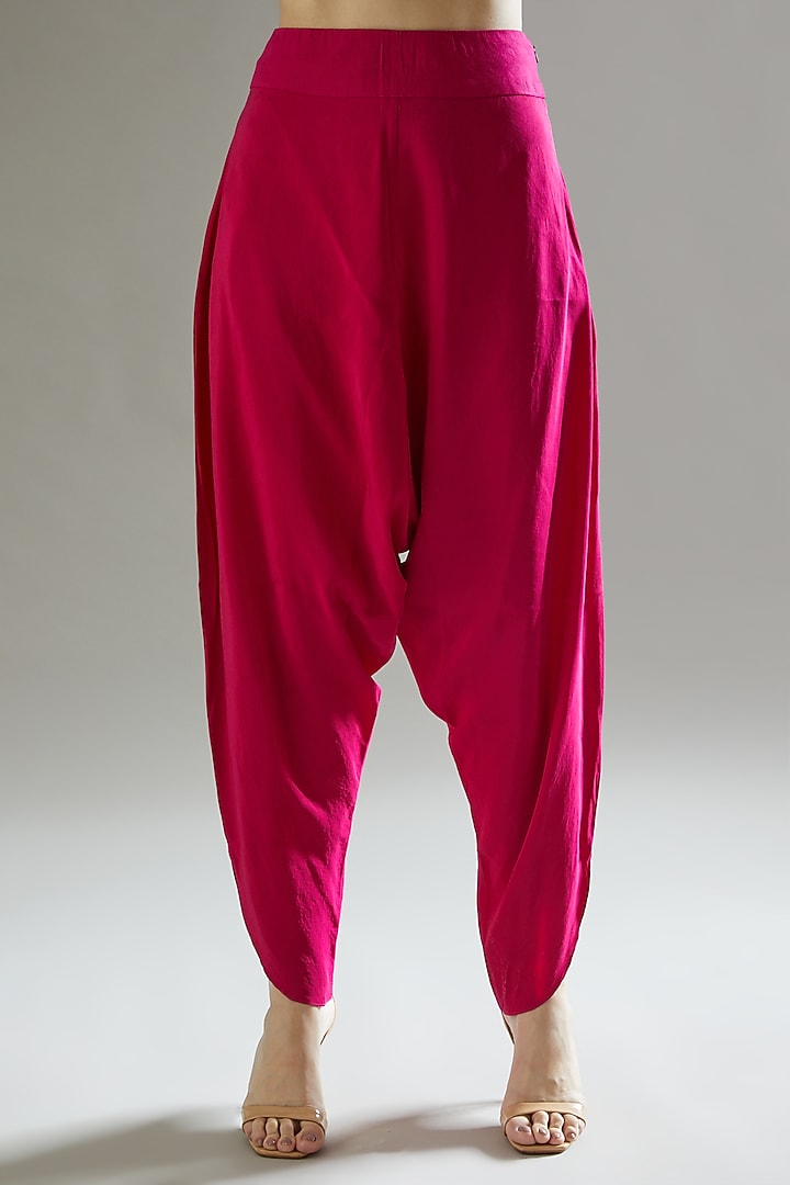 Rani Pink Cape Set In Dupion by Minaxi Dadoo at Pernia's Pop Up Shop