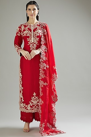 Red Dupion Lace Kurta Set by Minaxi Dadoo