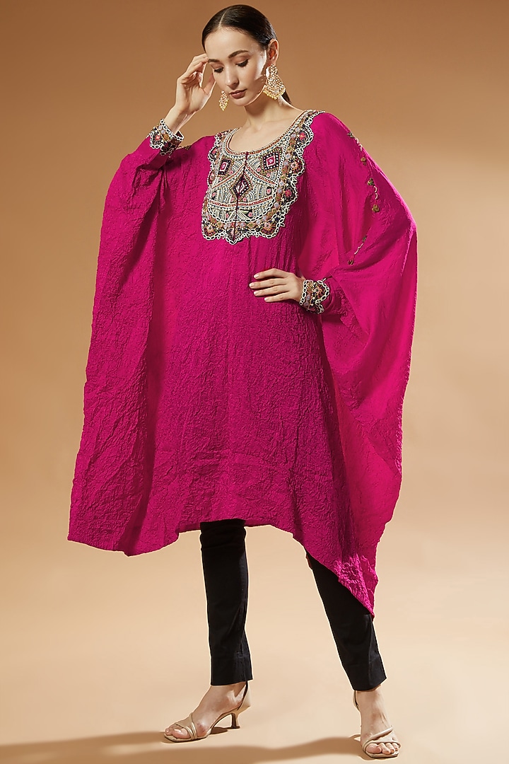 Rani Pink Embroidered Kaftan Set by Minaxi Dadoo at Pernia's Pop Up Shop
