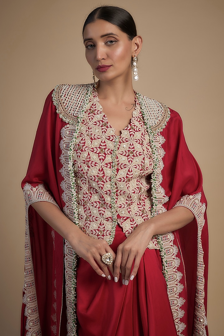 Red Dupion Silver Thread Embroidered Cape Set by Minaxi Dadoo at Pernia's Pop Up Shop