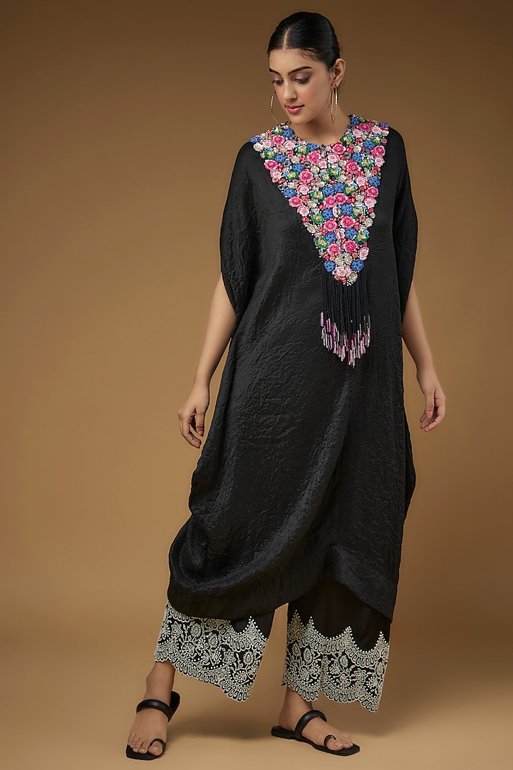 Black Dupion Embroidered Kaftan Set by Minaxi Dadoo at Pernia's Pop Up Shop