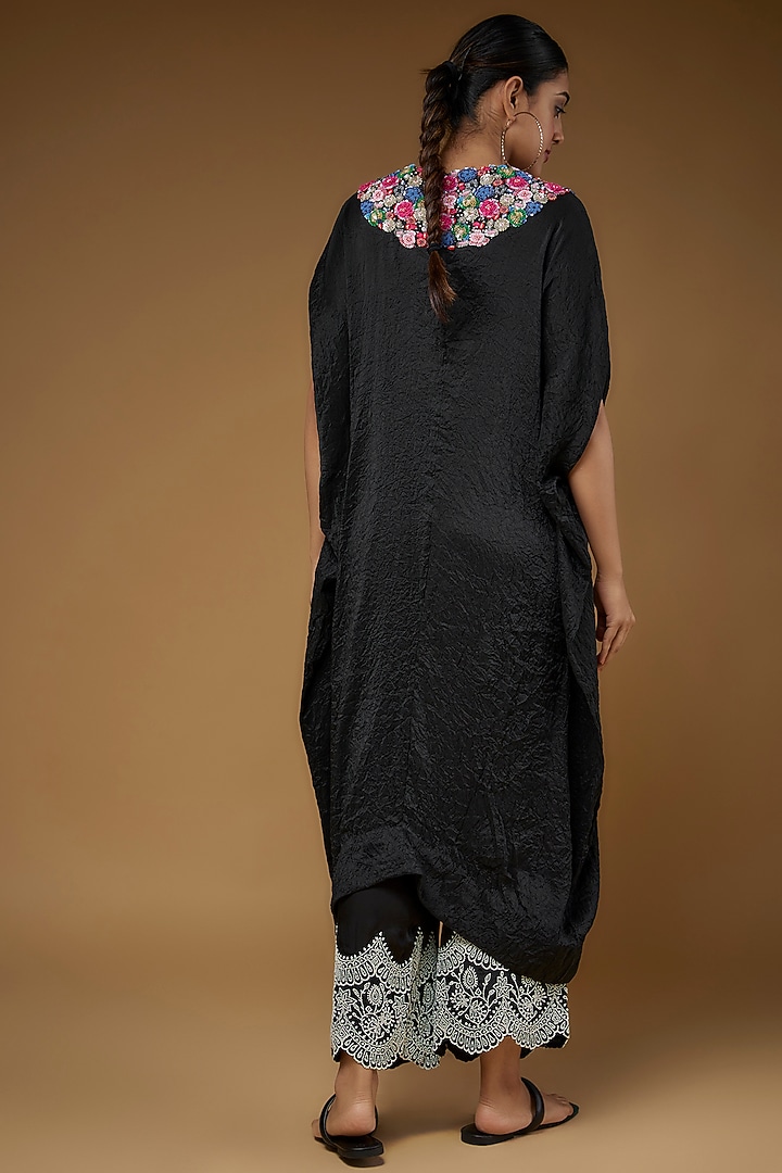 Black Dupion Embroidered Kaftan Set by Minaxi Dadoo at Pernia's Pop Up Shop