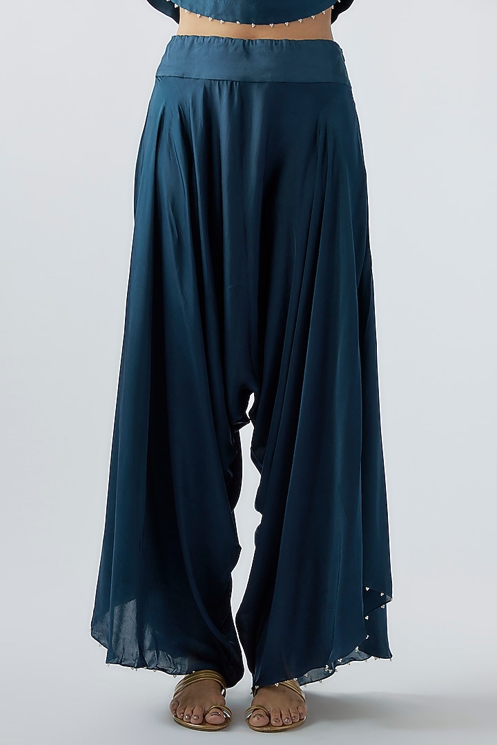 Peacock Blue Organza Embroidered Cape Set by Minaxi Dadoo at Pernia's Pop Up Shop