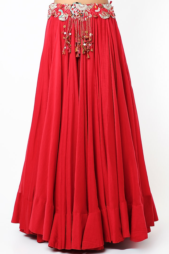 Ivory Cape Set In Silk & Organza by Minaxi Dadoo at Pernia's Pop Up Shop