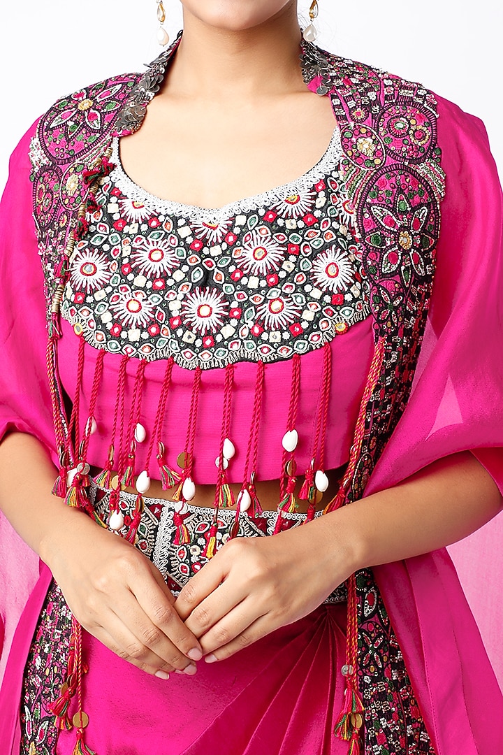 Rani Pink Organza Cape Set by Minaxi Dadoo at Pernia's Pop Up Shop