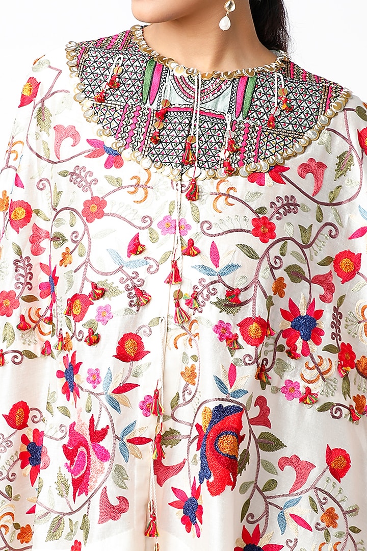 Ivory Silk Cape Set by Minaxi Dadoo at Pernia's Pop Up Shop