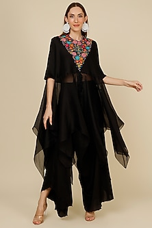 product-color-Black