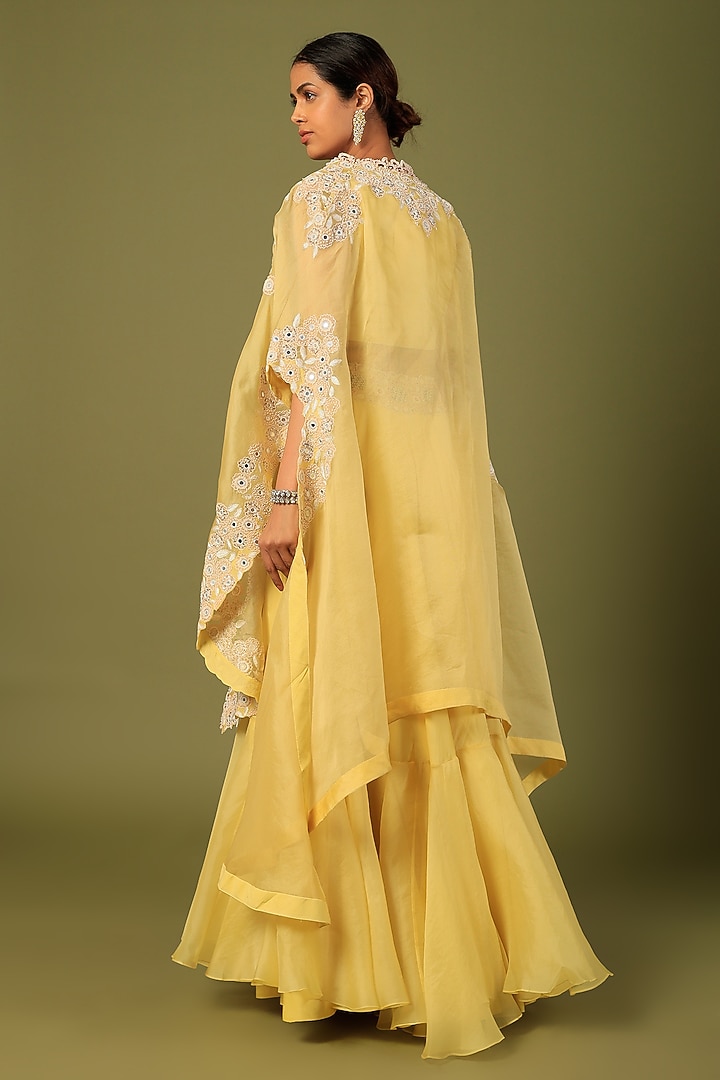 Yellow Organza Embroidered Cape Set by Minaxi Dadoo at Pernia's Pop Up Shop