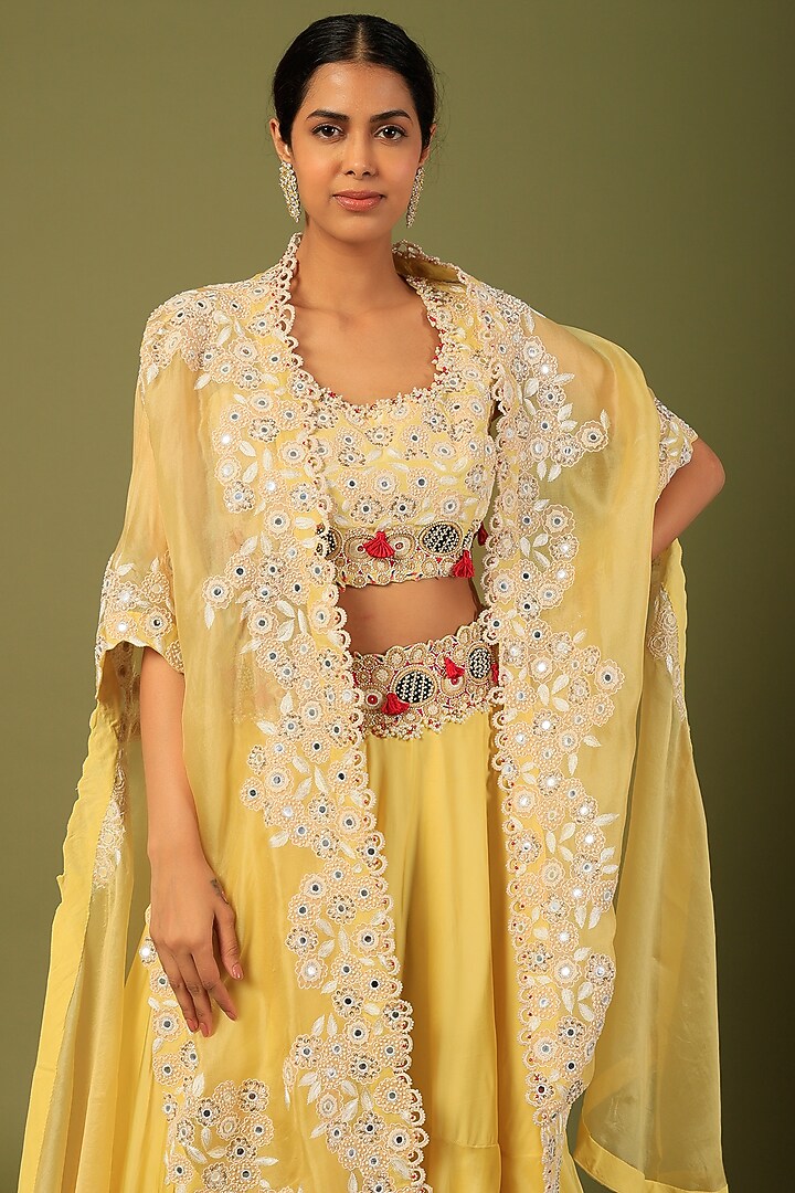 Yellow Organza Embroidered Cape Set by Minaxi Dadoo at Pernia's Pop Up Shop