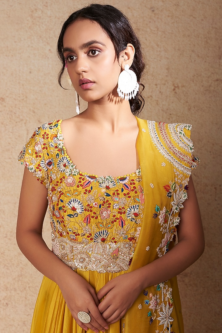 Yellow Chanderi Embroidered Bridal Anarkali Set by Minaxi Dadoo at Pernia's Pop Up Shop