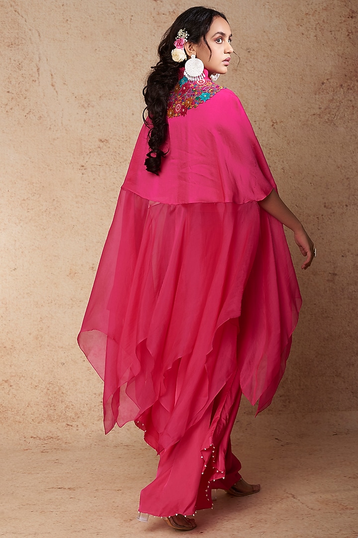 Rani Pink Dupion Embroidered Cape Set by Minaxi Dadoo at Pernia's Pop Up Shop