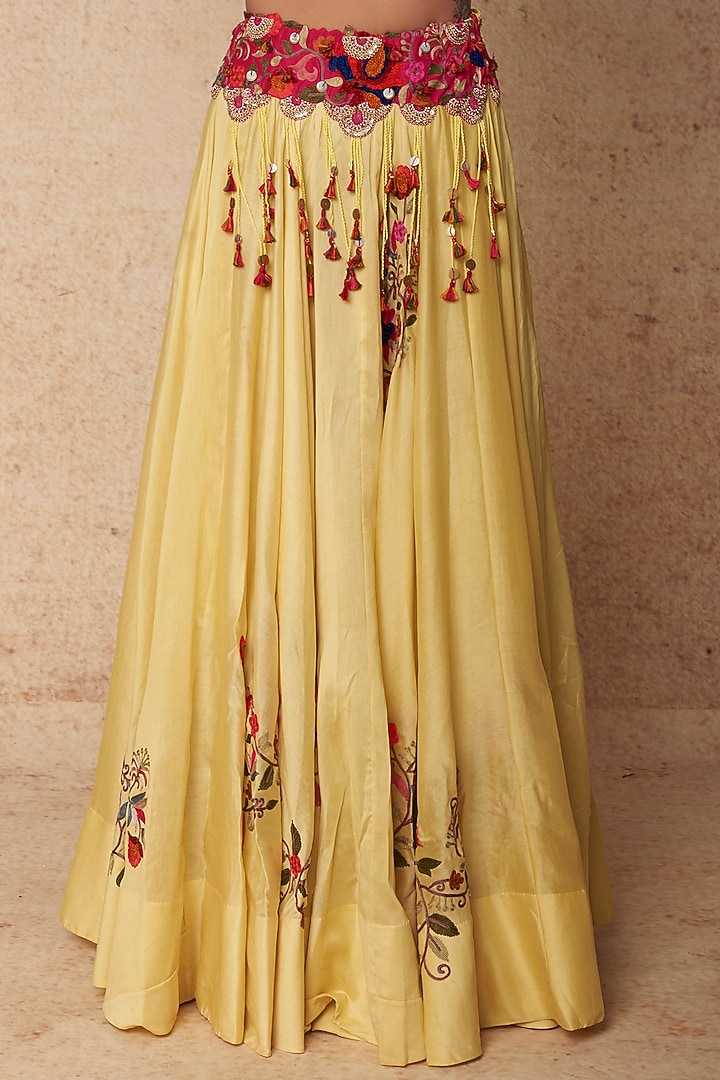 Yellow Chanderi Embroidered Skirt Set by Minaxi Dadoo at Pernia's Pop Up Shop