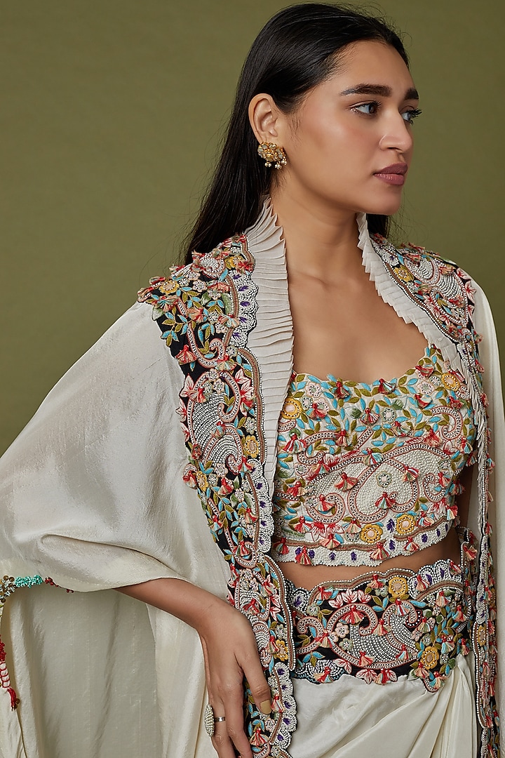 Ivory Dupion Embroidered Cape Set by Minaxi Dadoo at Pernia's Pop Up Shop