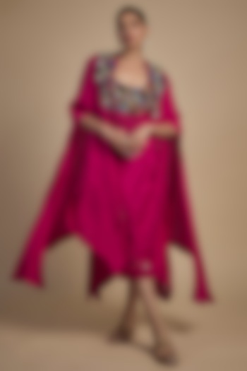 Rani Pink Crushed Dupion Kurta With Cape by Minaxi Dadoo at Pernia's Pop Up Shop