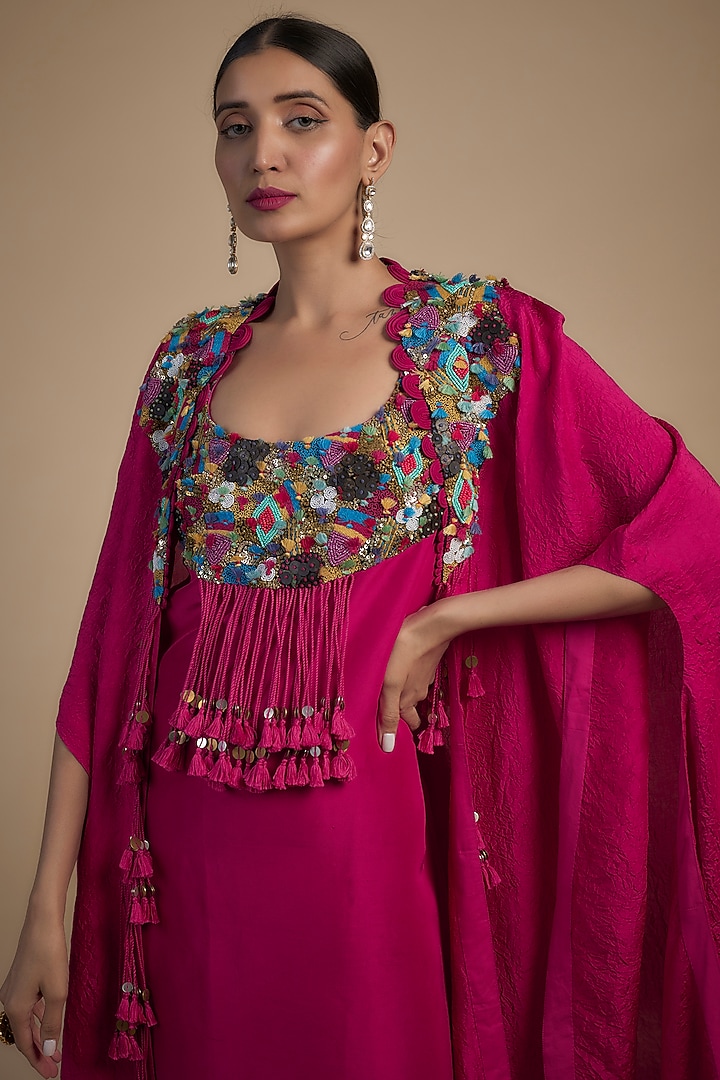Rani Pink Crushed Dupion Kurta With Cape by Minaxi Dadoo at Pernia's Pop Up Shop