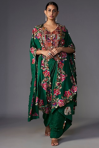 Green Dupion Thread Embroidered Cape Set by Minaxi Dadoo
