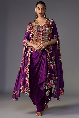 Purple Dupion Thread Embroidered Cape Set by Minaxi Dadoo