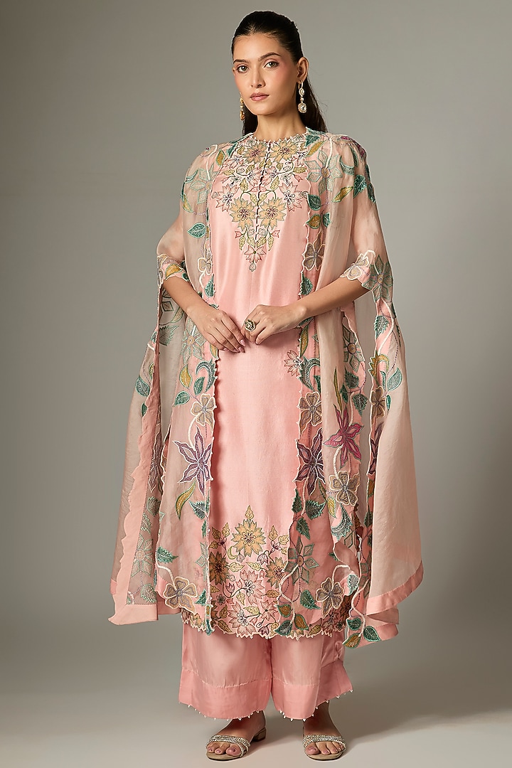 Pink Dupion Embroidered Kurta Set by Minaxi Dadoo at Pernia's Pop Up Shop