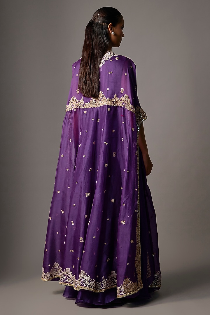 Purple Silk & Organza Thread Embroidered Cape Set by Minaxi Dadoo at Pernia's Pop Up Shop