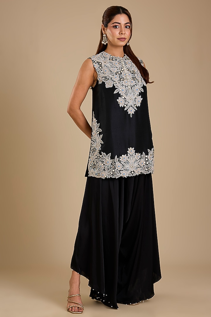 Black Dupion Silk Embroidered Jacket Kurta Set by Minaxi Dadoo at Pernia's Pop Up Shop