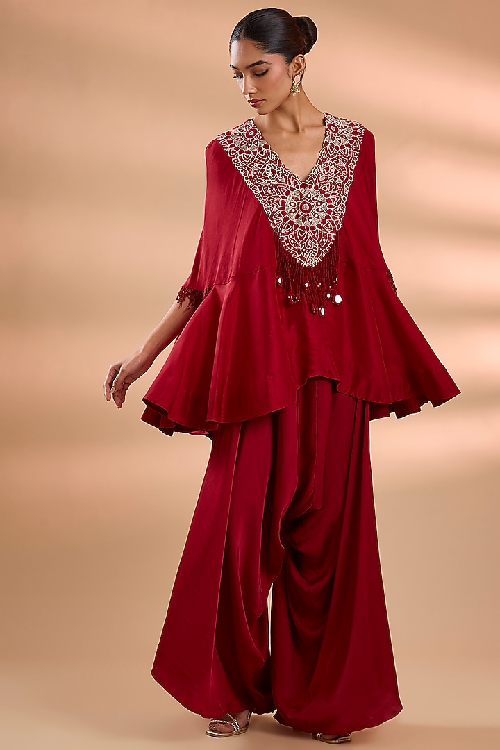 Red Dupion Mirror Work Cape Set by Minaxi Dadoo at Pernia's Pop Up Shop