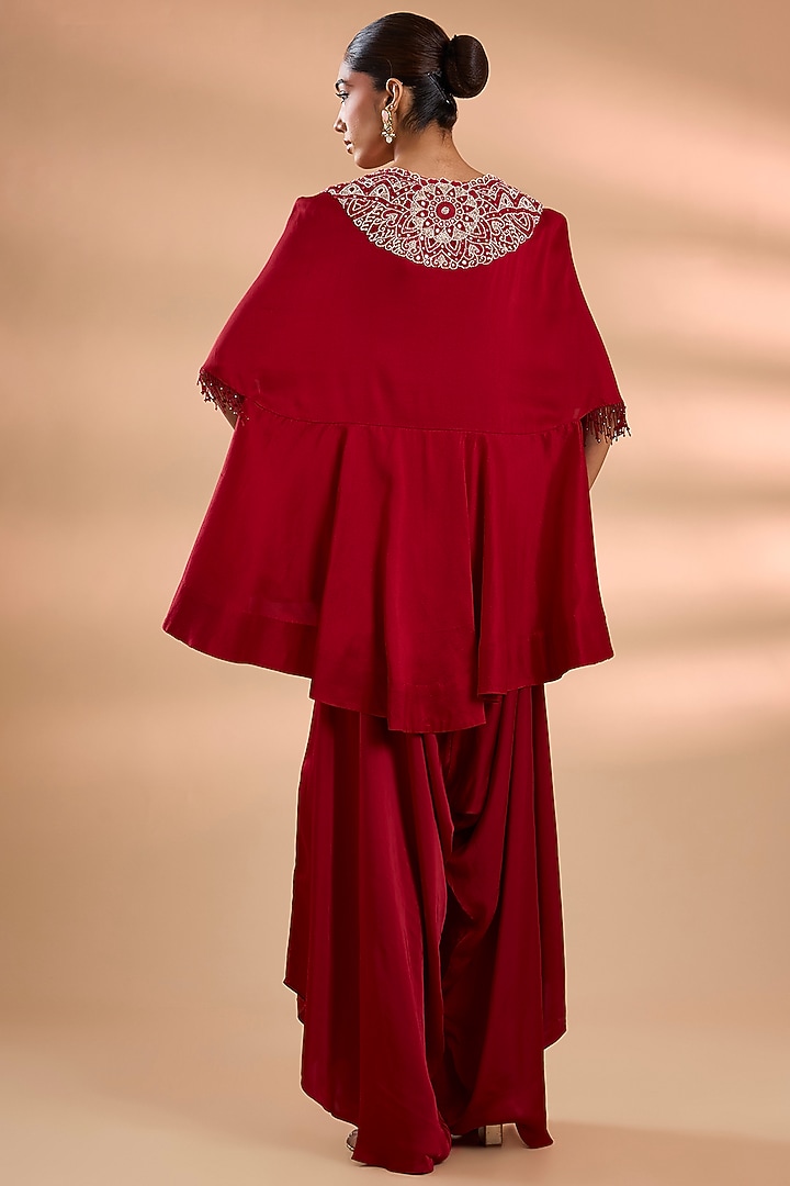 Red Dupion Mirror Work Cape Set by Minaxi Dadoo at Pernia's Pop Up Shop