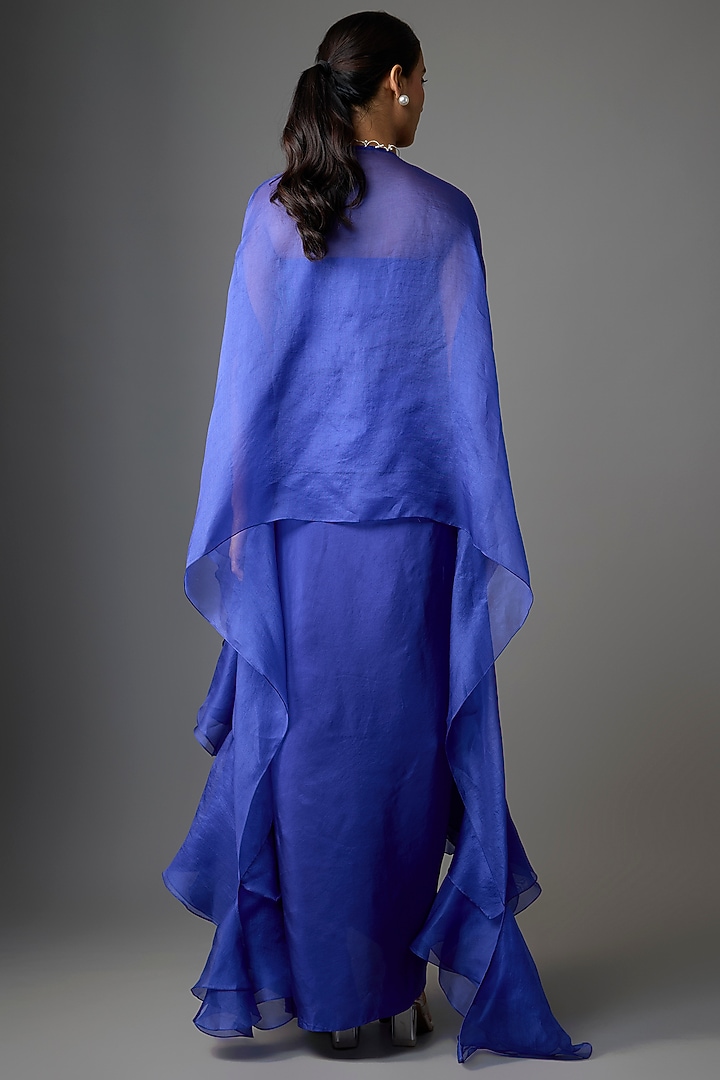 Blue Organza Embroidered Cape Set by Minaxi Dadoo at Pernia's Pop Up Shop