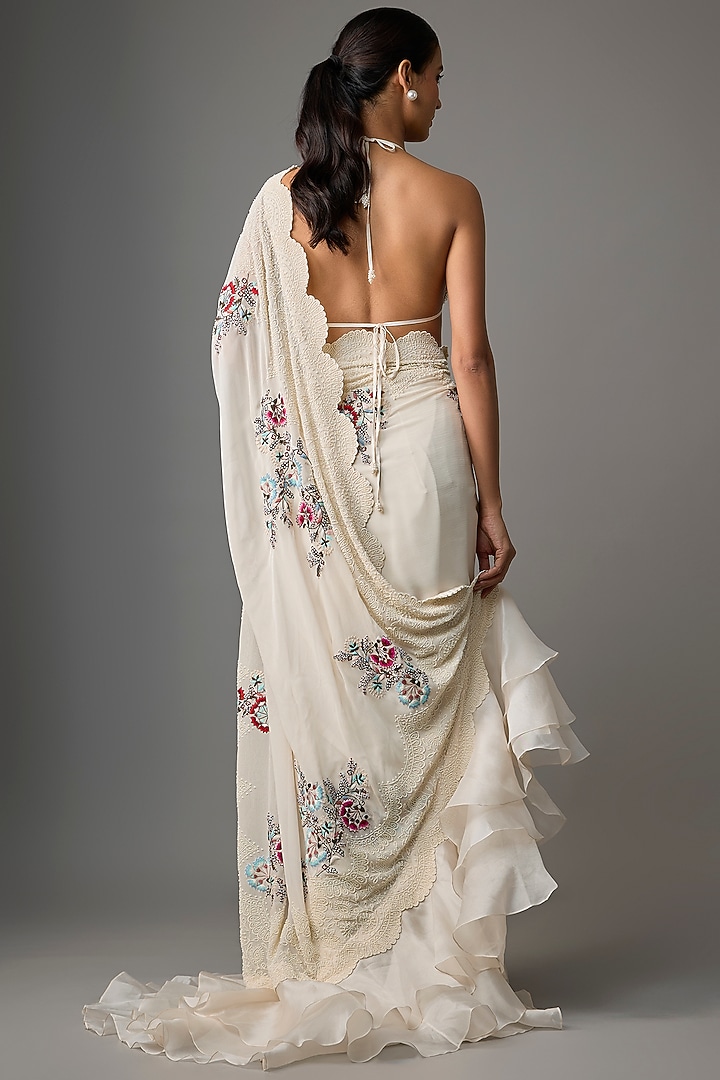 Beige Silk Thread Embroidered Reception Saree Set by Minaxi Dadoo at Pernia's Pop Up Shop