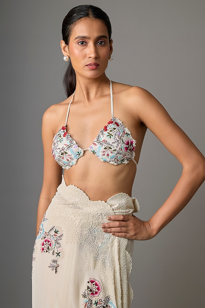 Beige Silk Thread Embroidered Reception Saree Set by Minaxi Dadoo at Pernia's Pop Up Shop