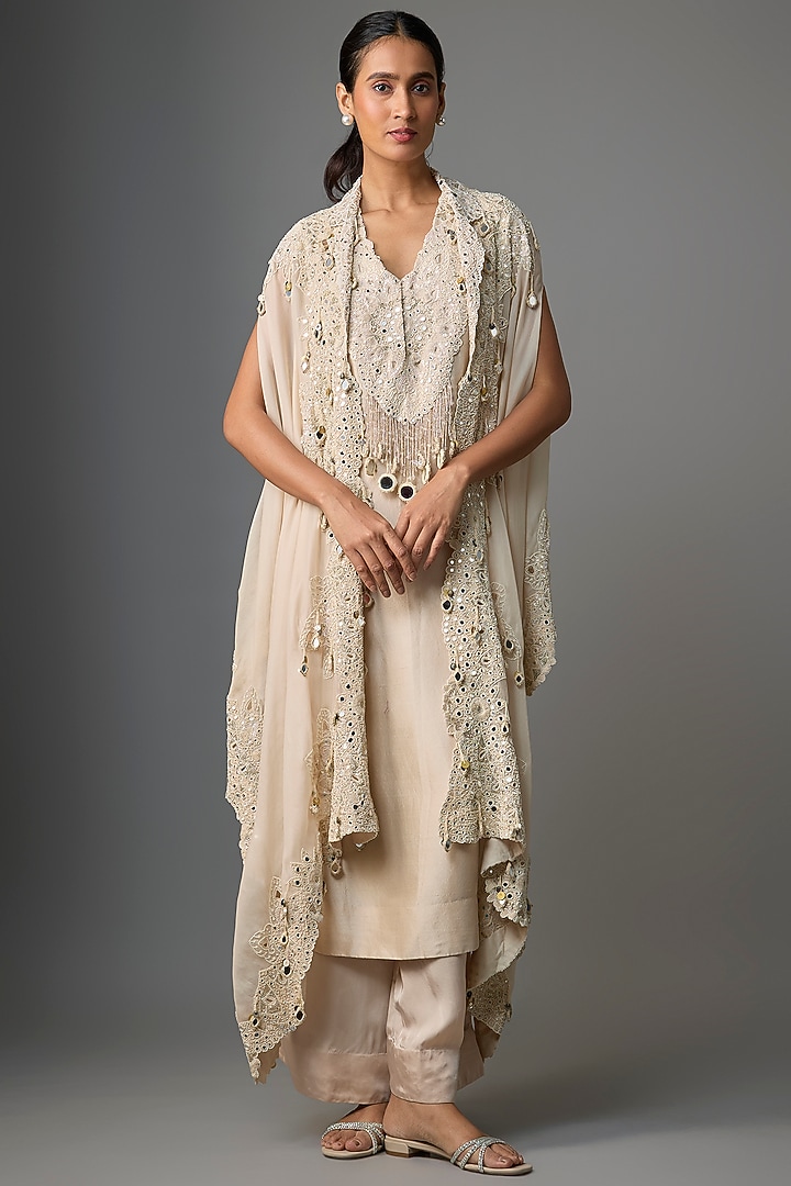 Beige Silk & Organza Thread Embroidered Kurta Set by Minaxi Dadoo at Pernia's Pop Up Shop