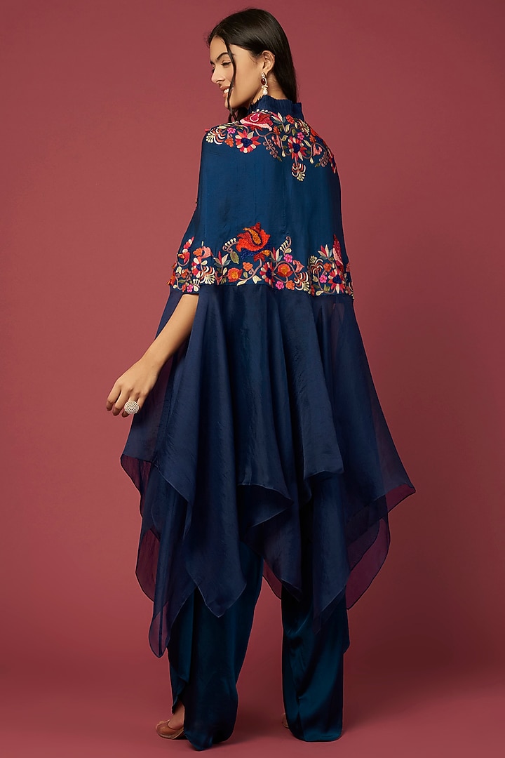 Peacock Blue Organza Cape Set by Minaxi Dadoo at Pernia's Pop Up Shop